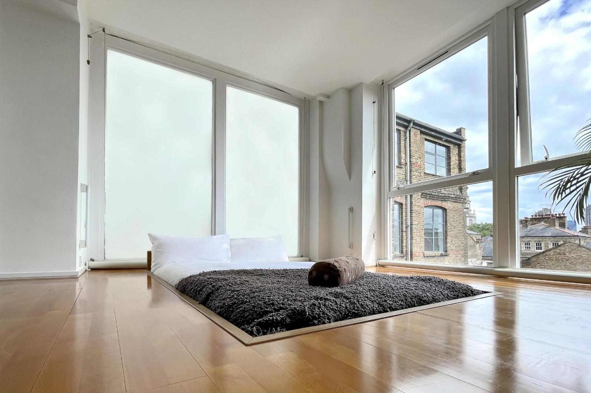 Quirky And Modern Clerkenwell Apartment Лондон Экстерьер фото